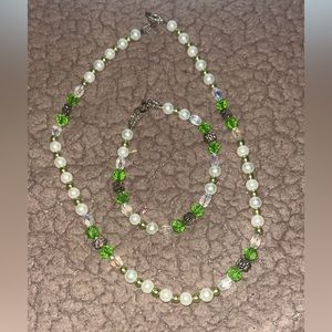HANDMADE BEADED NECKLACE AND BRACELET SET